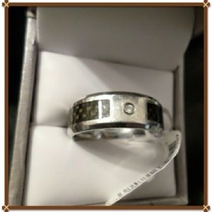 ❣️❣️Diamond Accent Stanless Steel Band❣️❣️